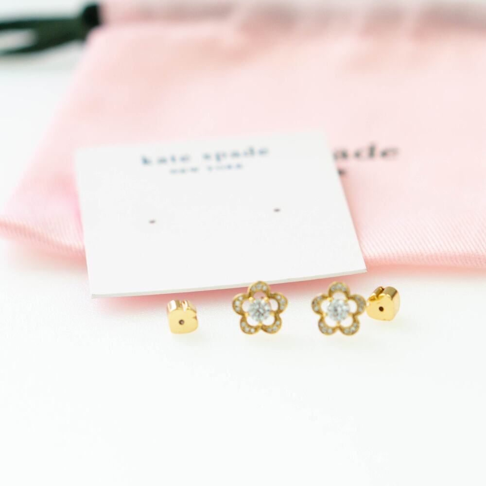 Kate Spade Jeweled Stencil Scallops Studs Crystal Flower Earrings Gold - Picture 2 of 4